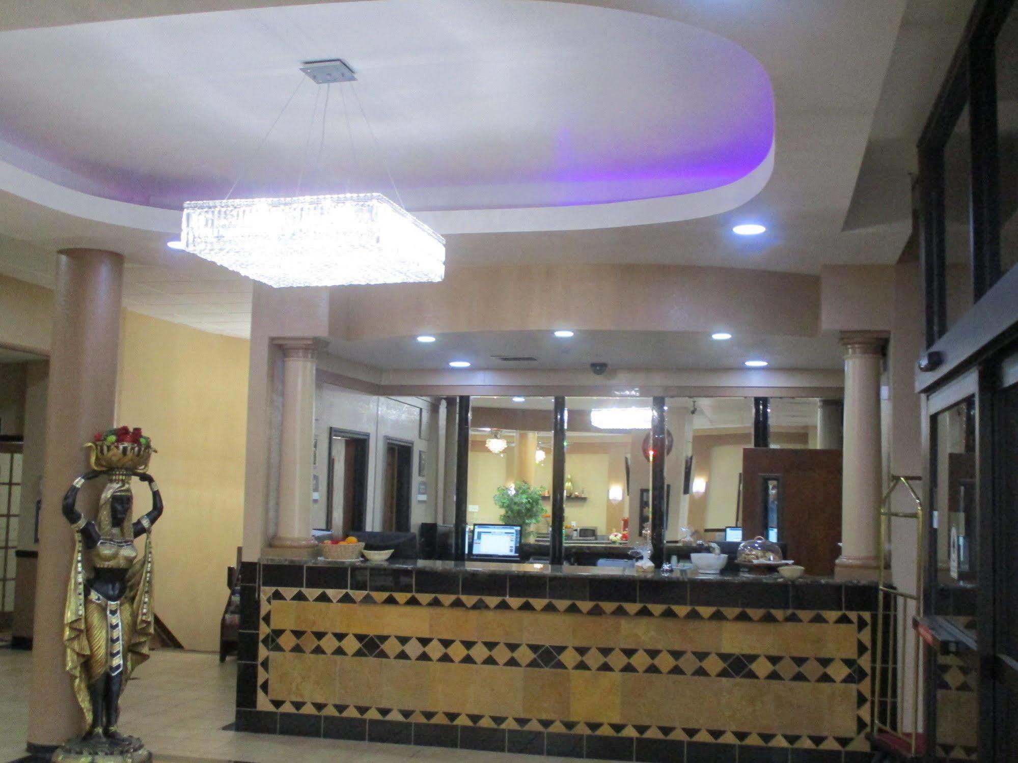 Best Host Inn Plaza Канзас-Сити Экстерьер фото